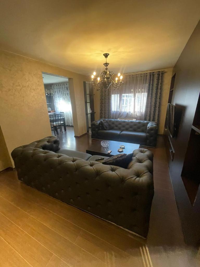 Luxury Apartment City Centre Tiranë Luaran gambar